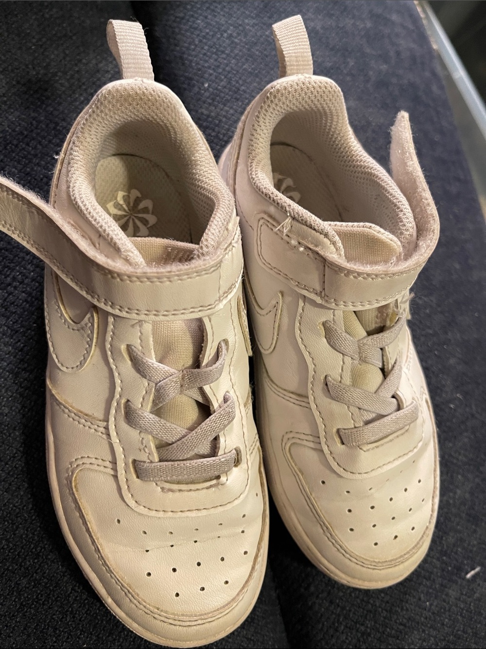 Nike Kids Court Borough Sneakers